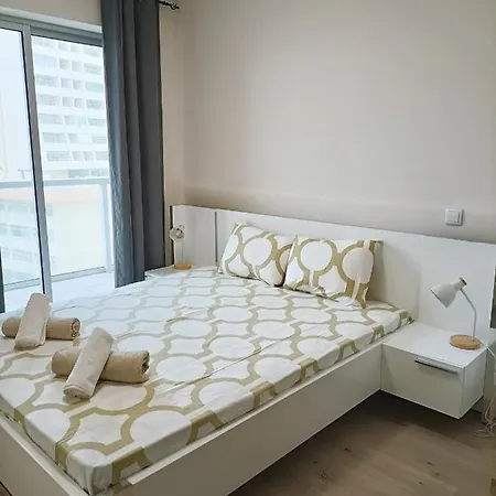 Elite 6a Apartment *